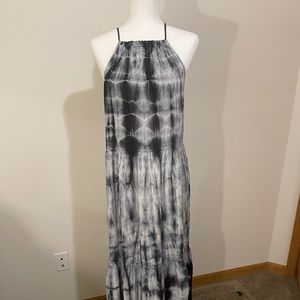 NWT tie-dye sleeveless floor length dress